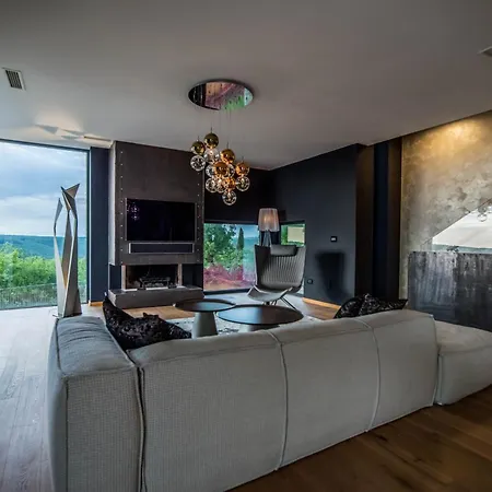 Villa Tilia *