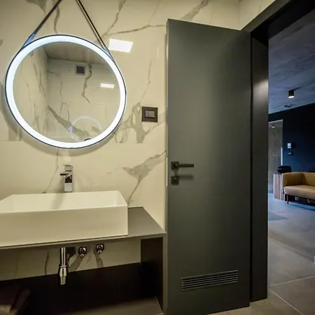 Tilia Villa *