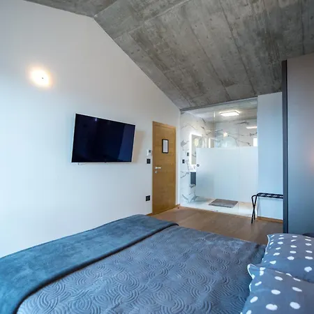 Tilia Villa